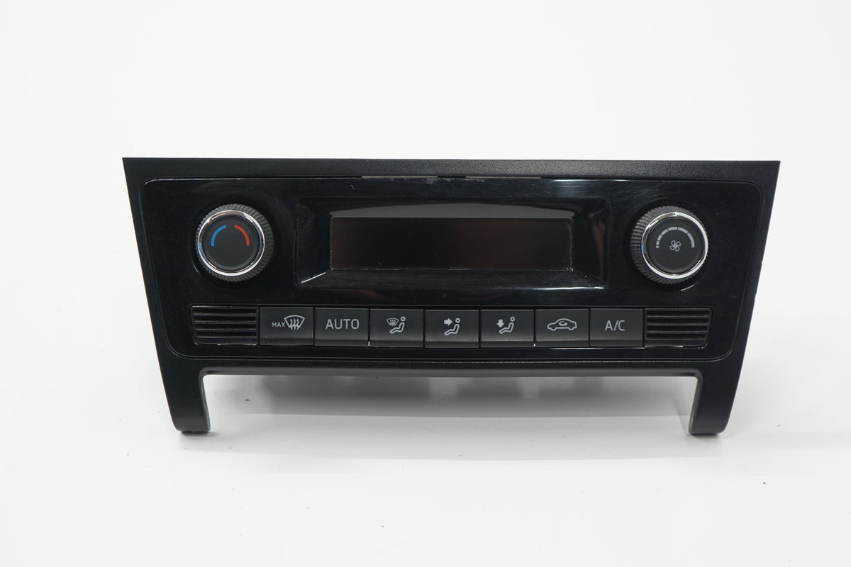 SKODA RAPID 16R AIR CONDITIONING PANEL