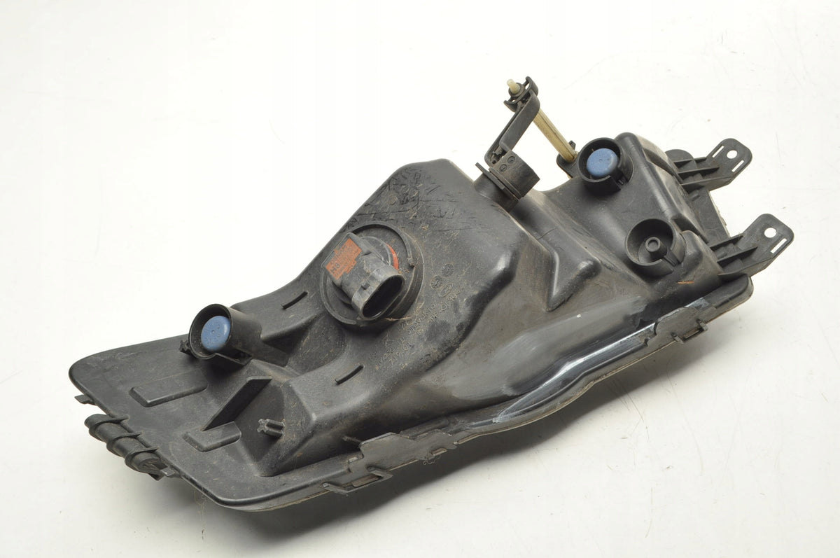 SKODA RAPID HALOGEN LEFT 5JA941699A