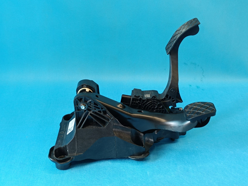 SKODA SCALA LIFT 1.0 TSI 24R FRAME BRAKE PEDAL 2Q1723503 2Q1721058P
