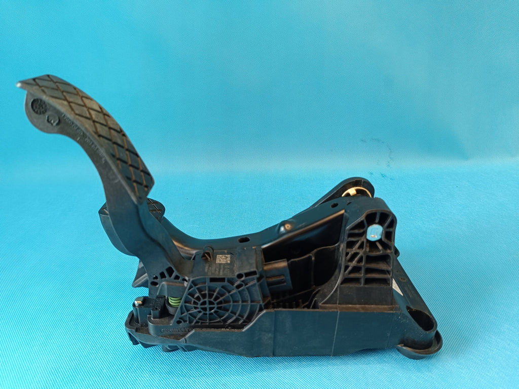 SKODA SCALA LIFT 1.0 TSI 24R FRAME BRAKE PEDAL 2Q1723503 2Q1721058P