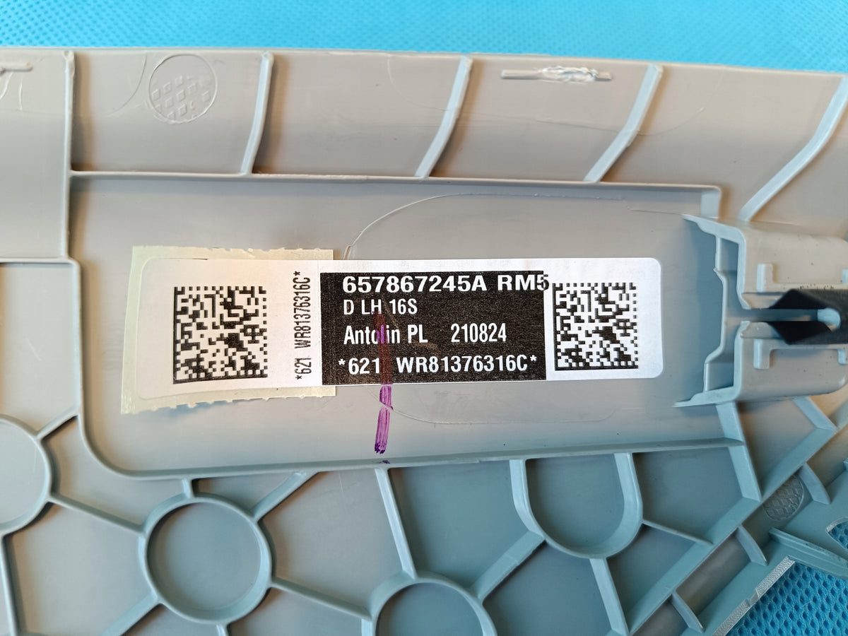 SKODA SCALA LIFT 1.0 TSI 85KW 2024 R PLATING POST D LEFT 657867245A RM5