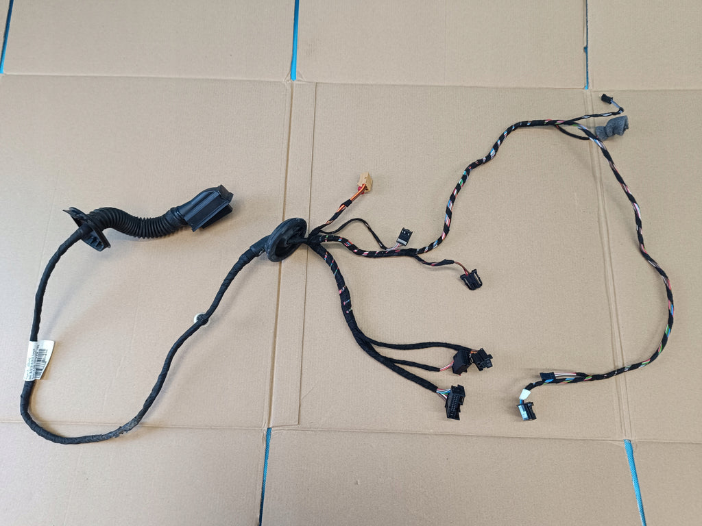 SKODA SUPERB 3 COMBI 2.0 TFSI 206KW 4X4 2018R DOOR HARNESS LEFT REAR