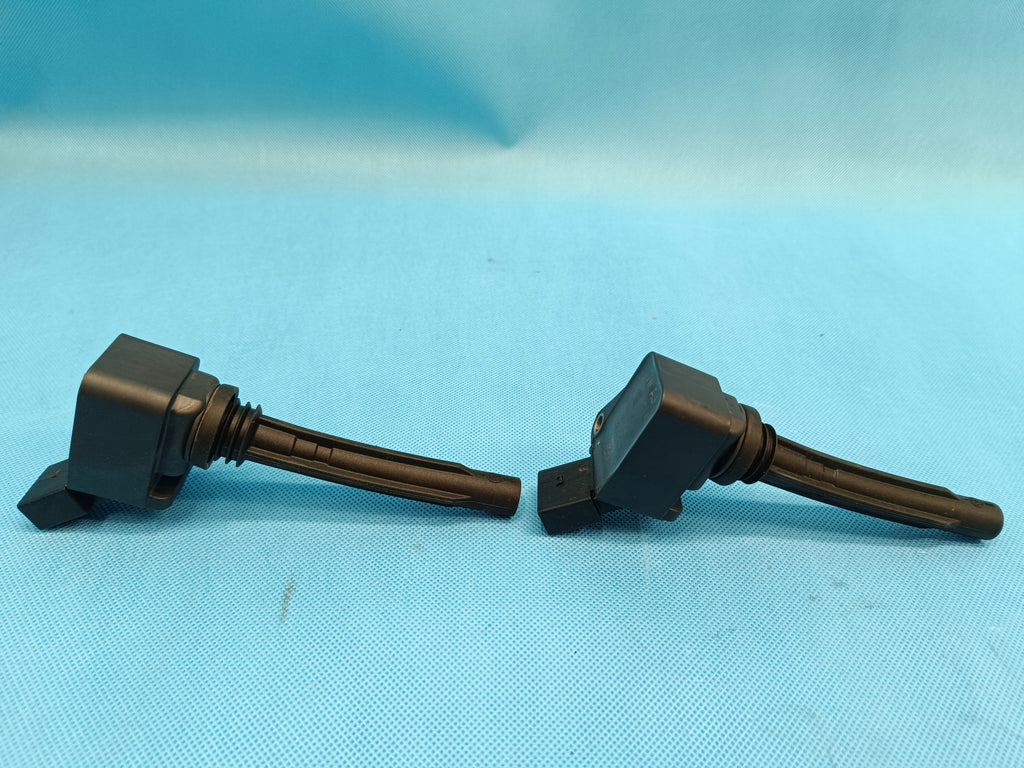 SKODA SUPERB 3 COMBI 2.0 TFSI 206KW 4X4 2018R IGNITION COIL 06J905110K