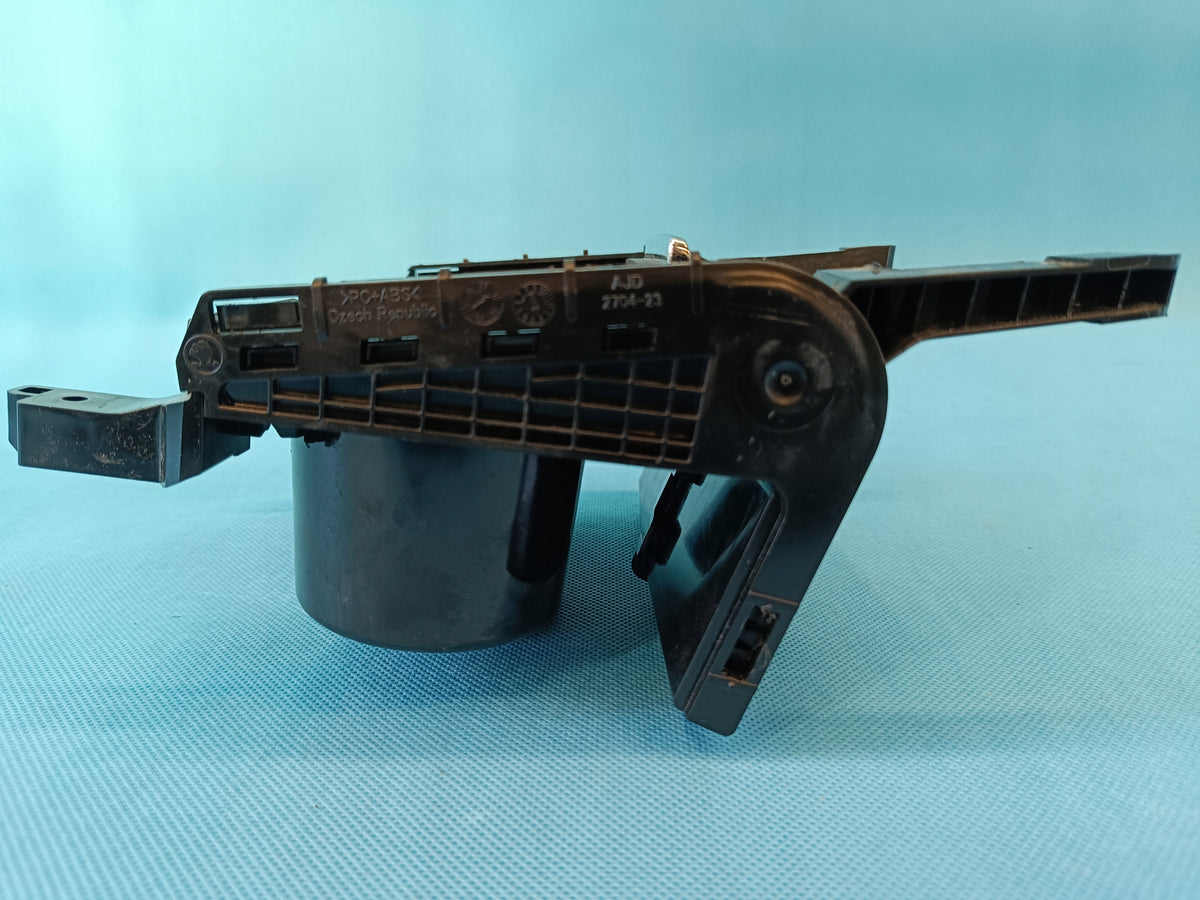 SKODA SUPERB 3 COMBI 2.0 TFSI 206KW 4X4 2018R TUNNEL STORAGE CUP HOLDER