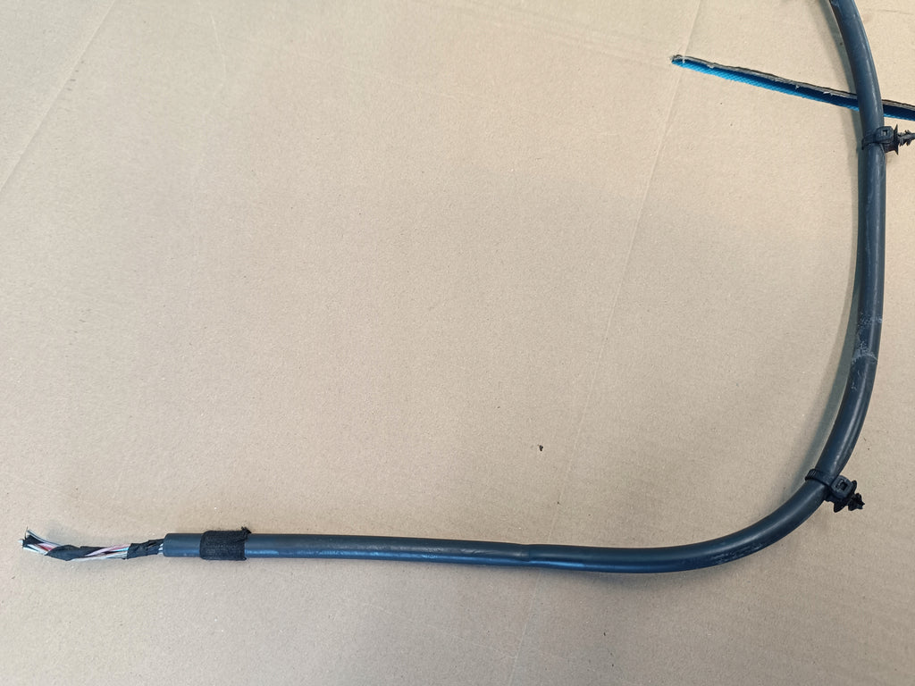 SKODA SUPERB 3 COMBI 2.0 TFSI 4X4 2018R ROTATION SENSOR BEAM RIGHT REAR