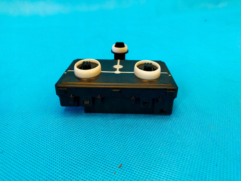 SKODA SUPERB 3 III FL 2.0 FSI 200KW 2020 R DOOR MODULE LEFT REAR 8W0959595M