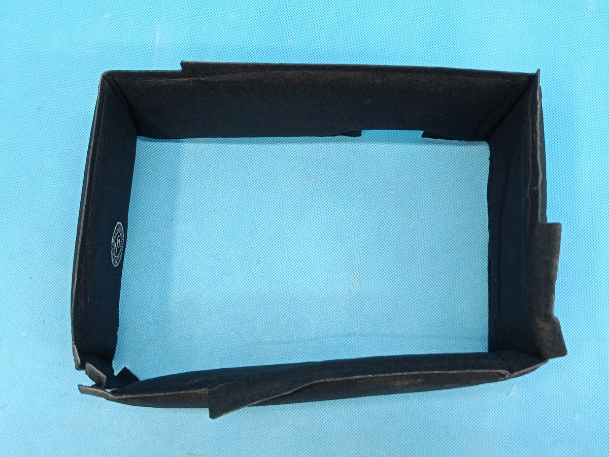 SKODA SUPERB 3 III FL 2.0FSI 200KW 2020R BATTERY COVER 2Q0915418G