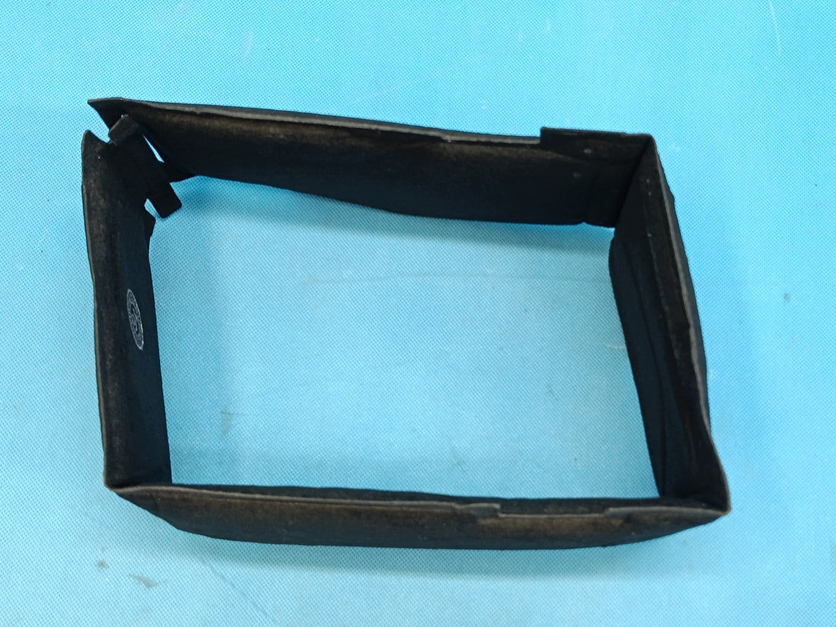 SKODA SUPERB 3 III FL 2.0FSI 200KW 2020R BATTERY COVER 2Q0915418G