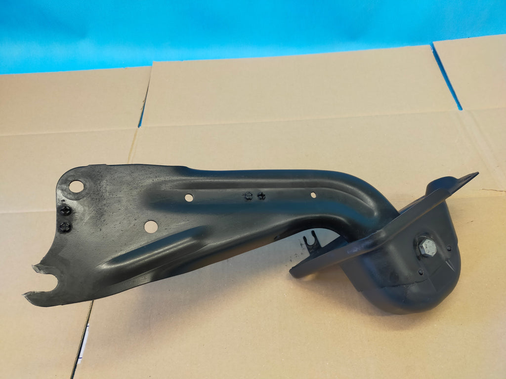 SKODA SUPERB 3 III FL 2.0FSI 200KW 2020R CONTROL ARM LEFT REAR 3G0505225