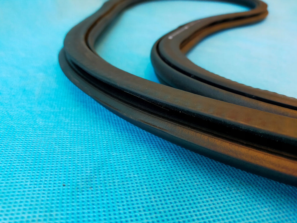 SKODA SUPERB 3 III FL 2.0FSI 200KW 2020R GASKET LEFT REAR 3V9867367B
