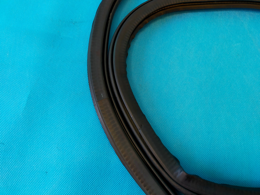 SKODA SUPERB 3 III FL 2.0FSI 200KW 2020R GASKET LEFT REAR 3V9867367B