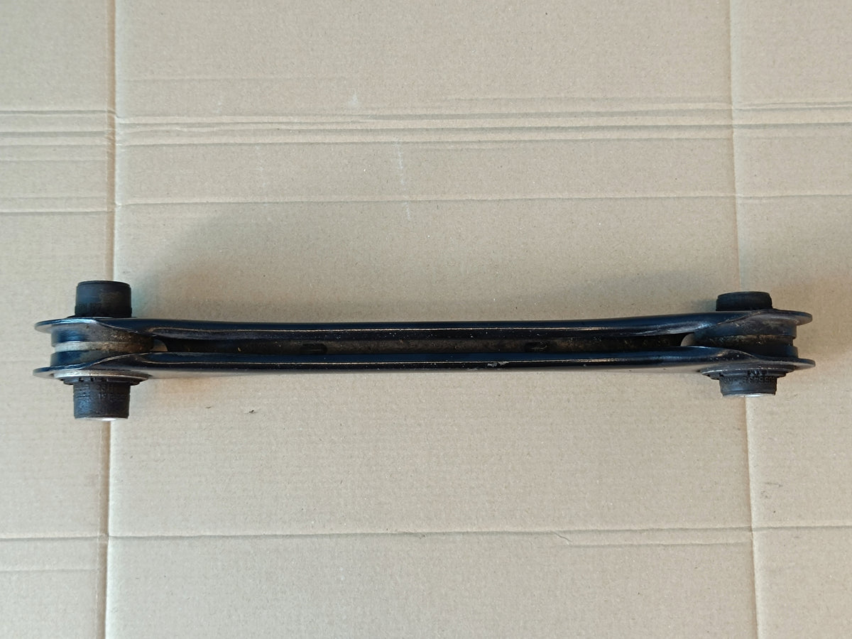 SKODA SUPERB 3 LIFT 2.0 TDI 110KW 2023 R CONTROL ARM RIGHT REAR 5Q0501529F