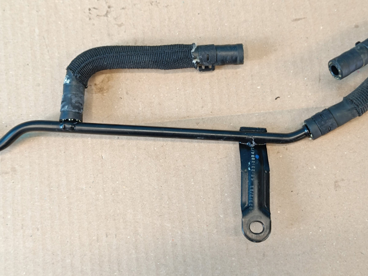 SKODA SUPERB 3 LIFT 2.0 TDI 110KW 2023 R HOSE WATER TUBE 3Q0121070AG