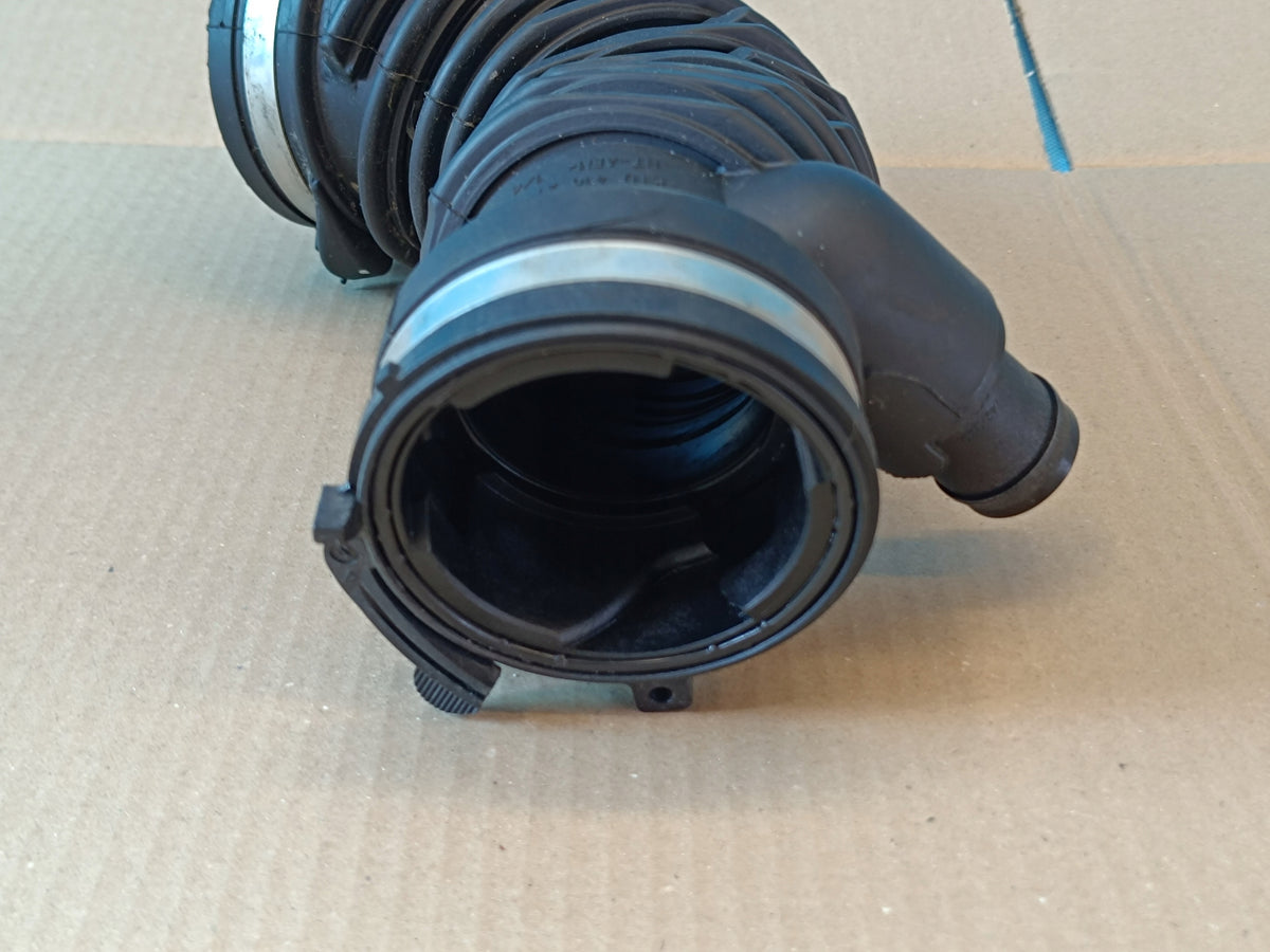 SKODA SUPERB 3 LIFT 2.0 TDI 2023 R AIR HOSE 3Q0129654R 3Q0129654R