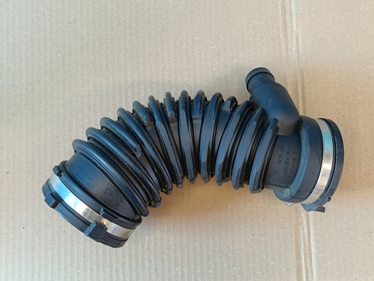 SKODA SUPERB 3 LIFT 2.0 TDI 2023 R AIR HOSE 3Q0129654R 3Q0129654R