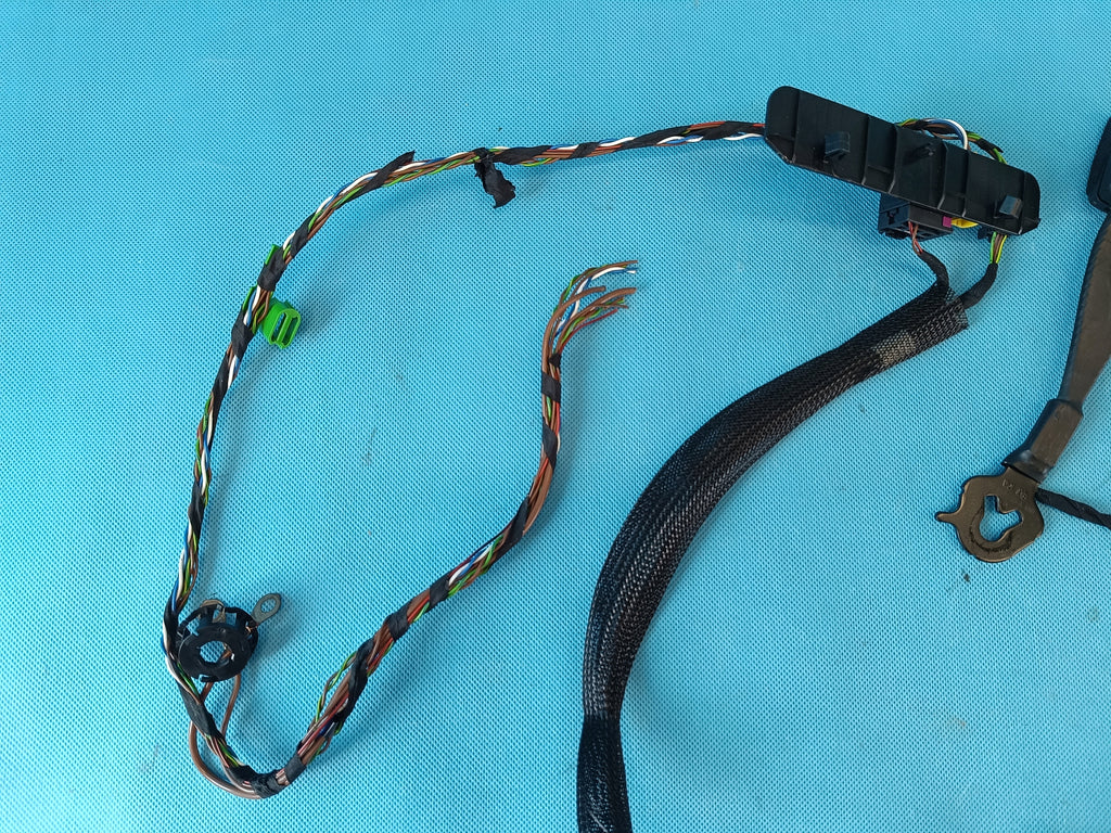 SKODA SUPERB 3 LIFT 2.0TDI 110KW 2023R PASSENGER SEAT HARNESS 3V0971366F