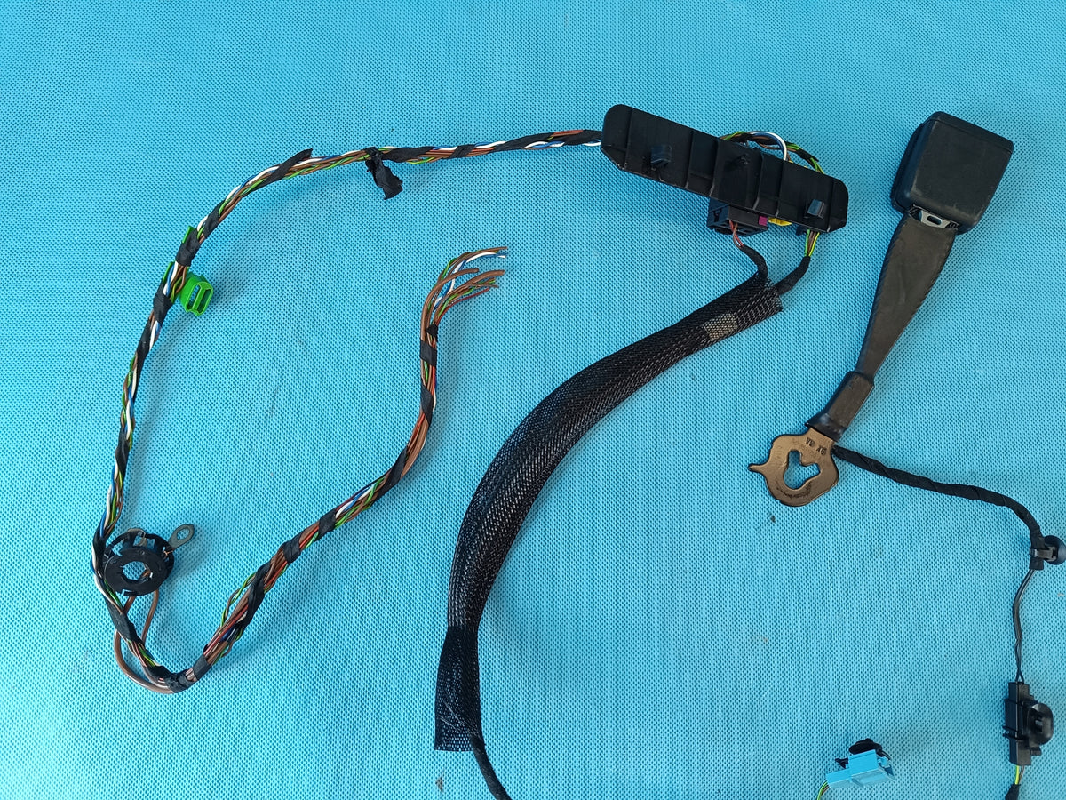 SKODA SUPERB 3 LIFT 2.0TDI 110KW 2023R PASSENGER SEAT HARNESS 3V0971366F