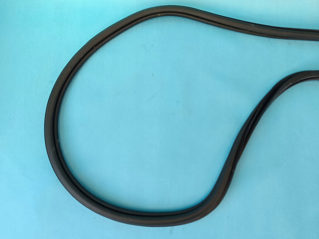 SKODA SUPERB 3 STATION WAGON 2.0 TDI 140KW 18R DOOR SEAL RIGHT REAR 3V9867368B