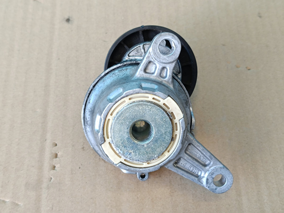 SKODA SUPERB 3 STATION WAGON 2.0 TDI 147KW 2023 R TENSIONER BELT ROLLER 04L903315J