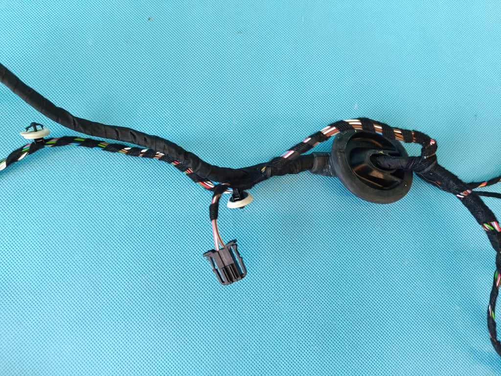 SKODA SUPERB 3 STATION WAGON 2.0 TDI 147KW 2023R DOOR HARNESS RIGHT REAR 3V0971694BS
