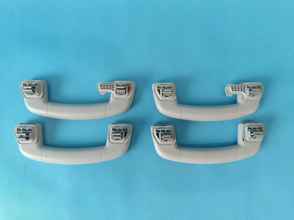SKODA SUPERB 3 STATION WAGON 2.0TDI 23R HEADLINER HANDLES 3V0857607A 3V0857643A Y20