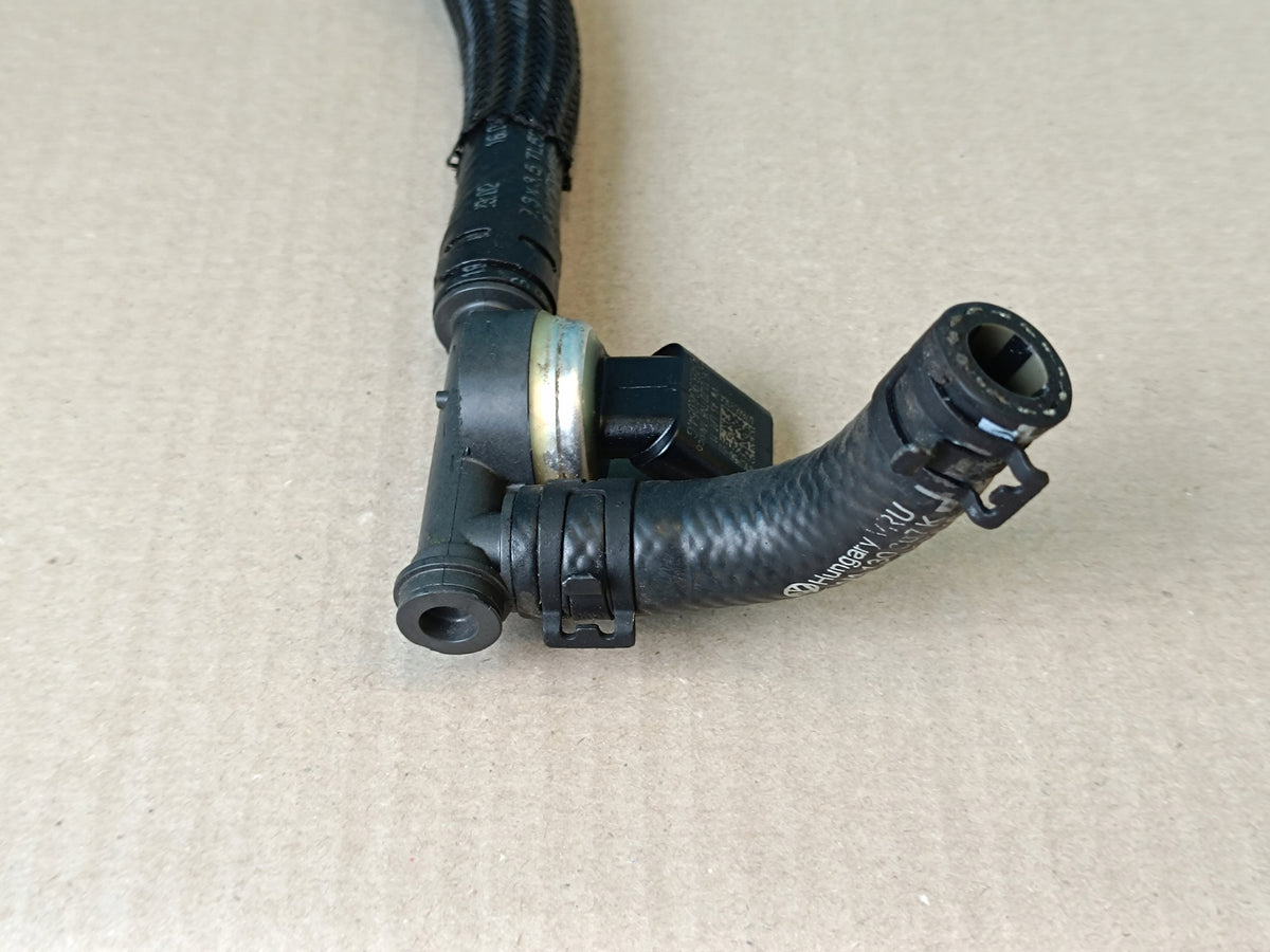 SKODA SUPERB 3 STATION WAGON 2.0TDI 23R HOSE FUEL TUBE SENSOR 04B906054G