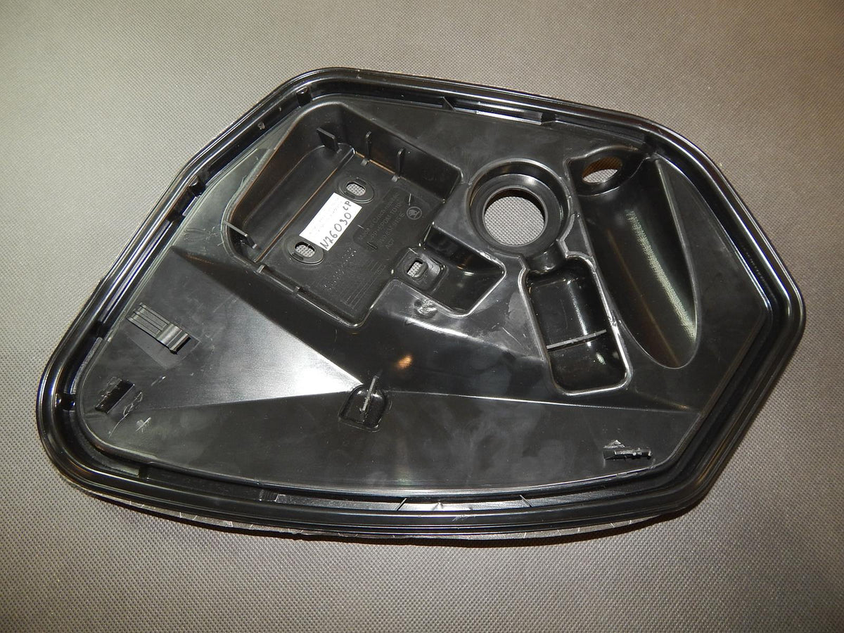 SKODA SUPERB 3V DOOR CAP LEFT P 3V0837915E