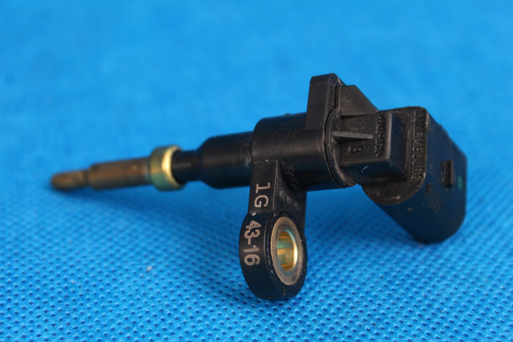 SKODA SUPERB 3V TEMPERATURE SENSOR 04E919501G 2017R