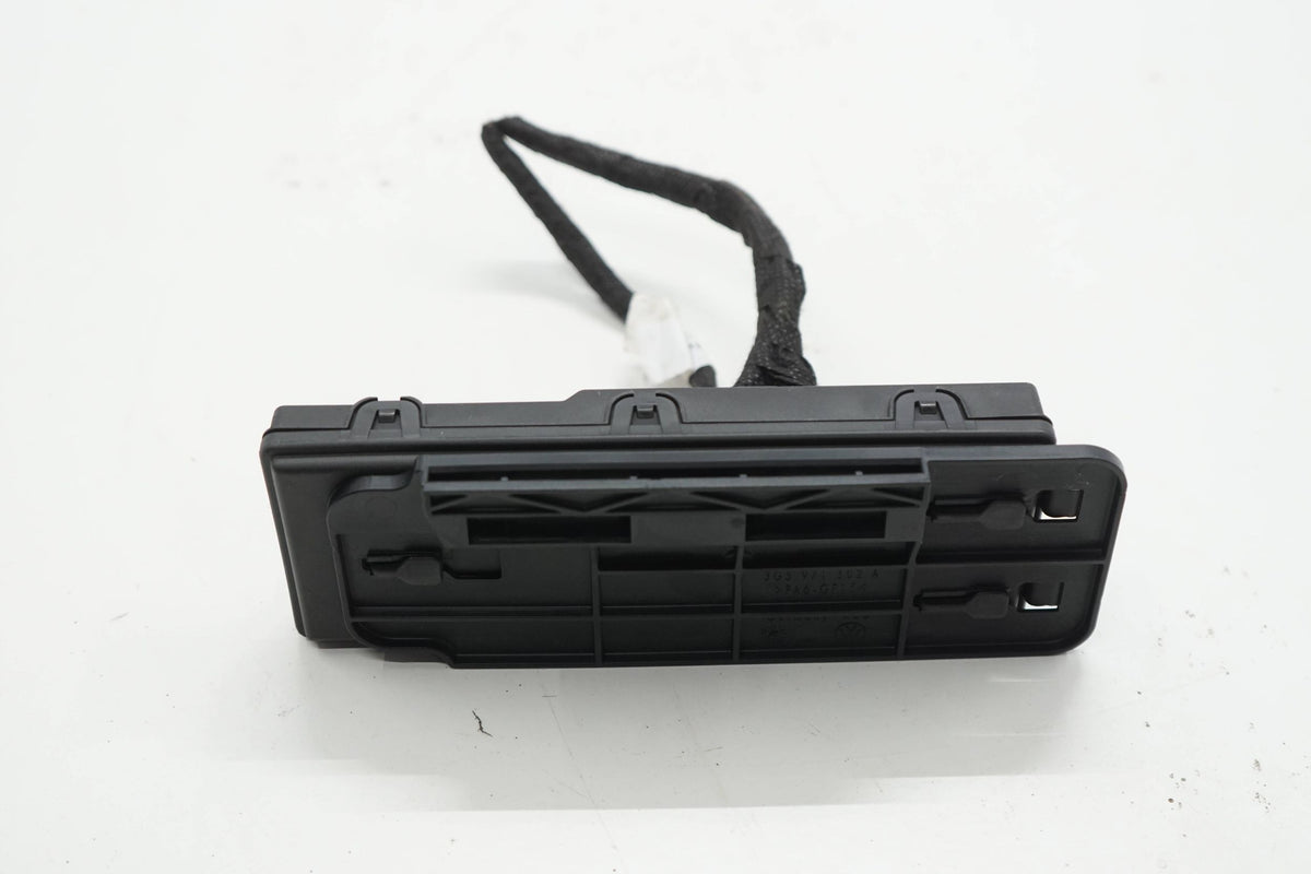 SKODA SUPERB III 15R STATION WAGON TAILGATE MODULE 5Q0959107G