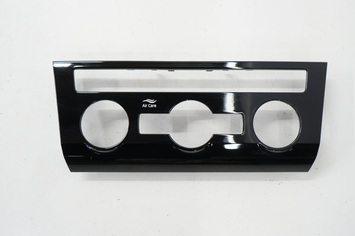 SKODA SUPERB III 18R AIR CONDITIONING PANEL FRAME 3V0820075B