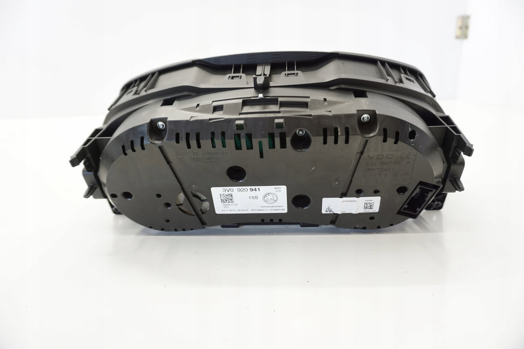 SKODA SUPERB III COUNTER CLOCK 2.0TDI 3V0920941 ENGLISH