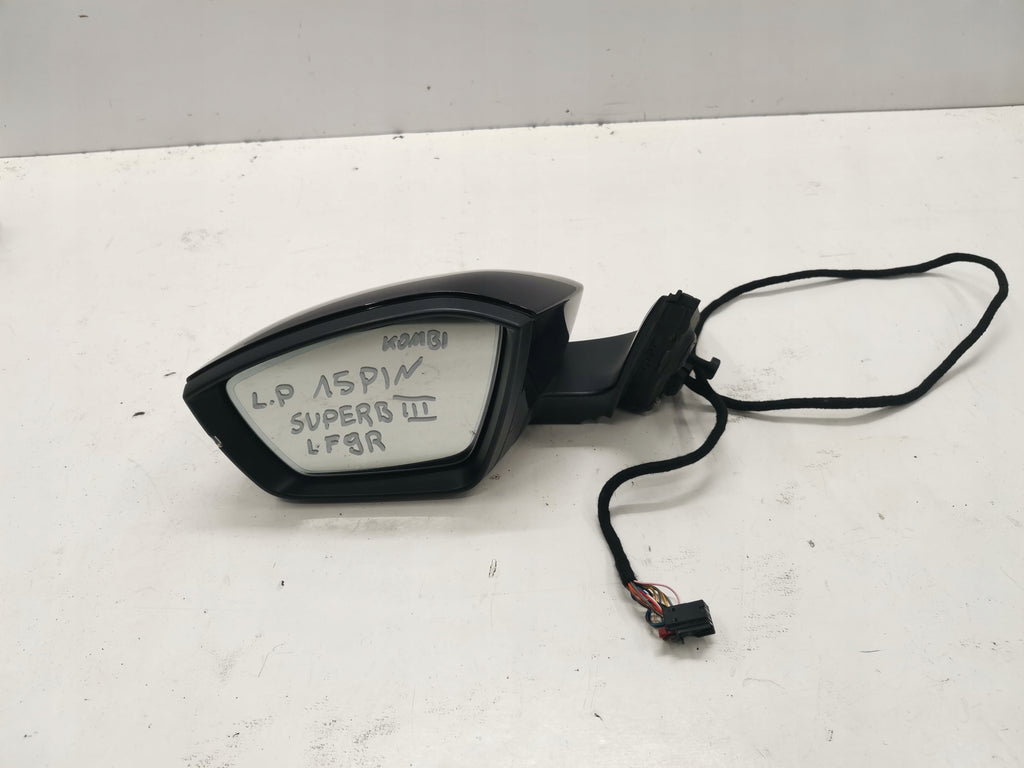 SKODA SUPERB III LEFT MIRROR 15PIN LF9R ENGLISH UK
