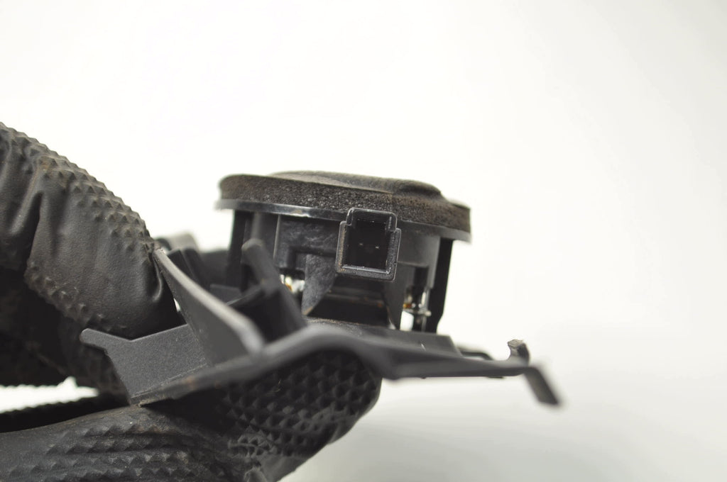 SPEAKER VOLVO XC40 31489092 31456837 LEFT