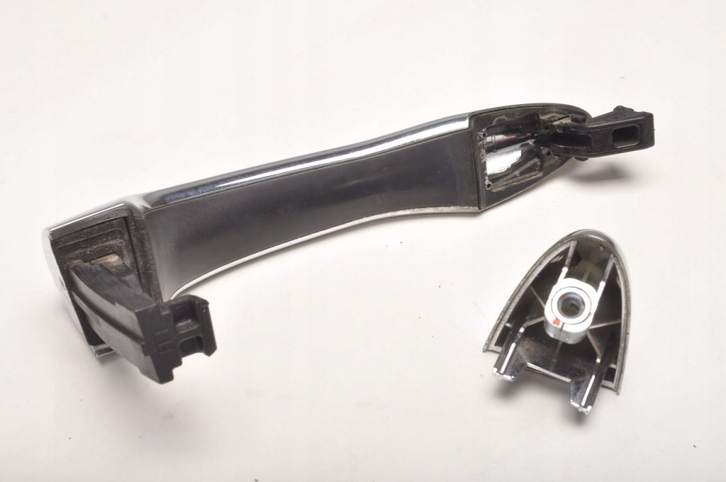 SPORTAGE III DOOR HANDLE OUTSIDE LEFT FRONT
