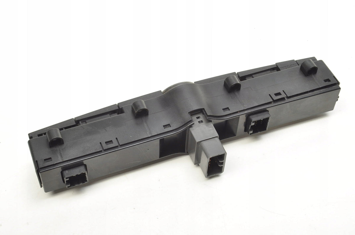 SSANGYONG REXTON LIFT EMERGENCY LIGHT SWITCH 85200-08B10