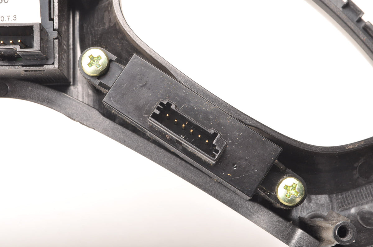 STEERING WHEEL BUTTONS HYUNDAI IX35 96700-2S300