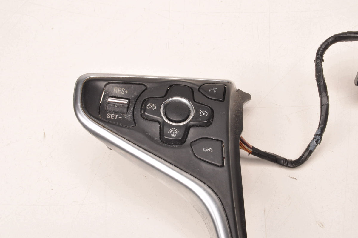 STEERING WHEEL BUTTONS OPEL INSIGNIA A 23154419 23160416