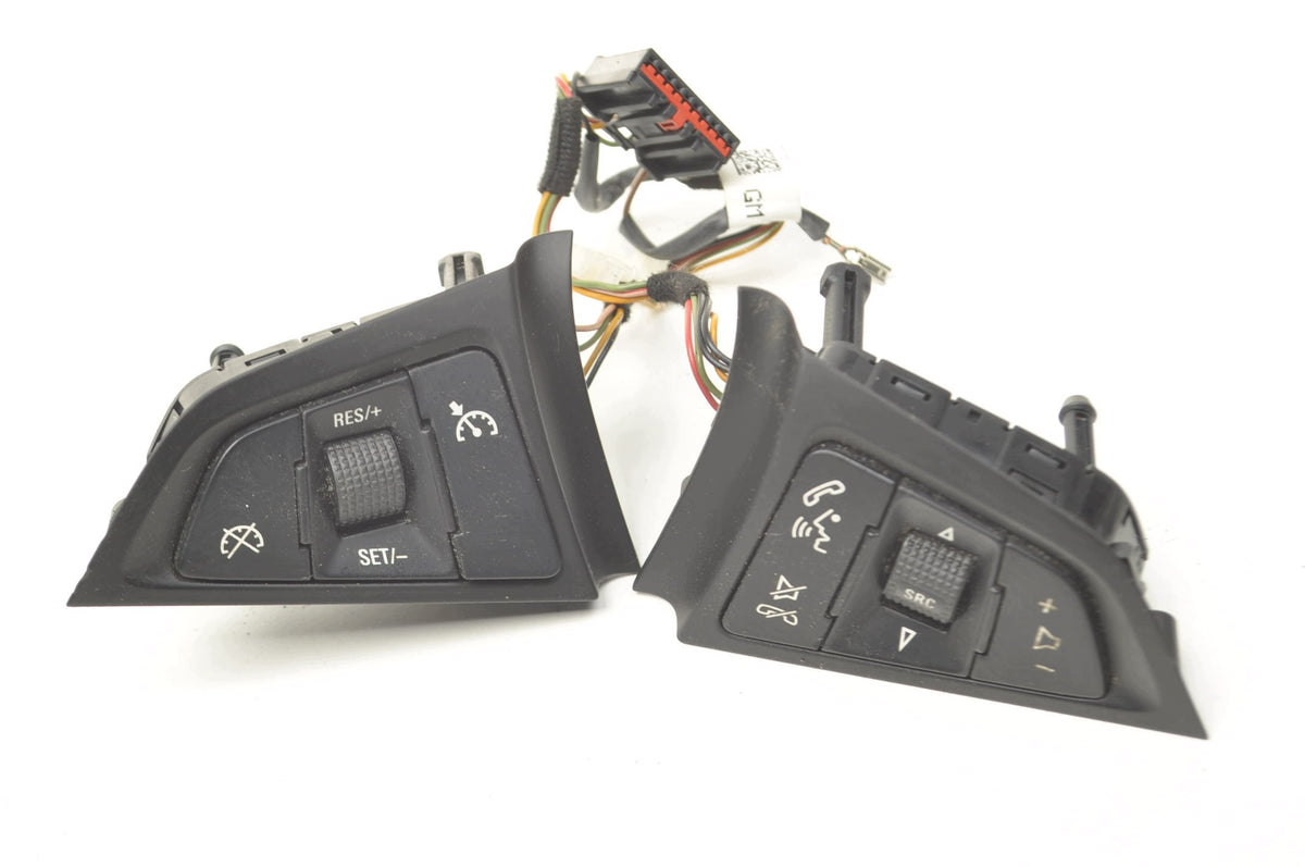 STEERING WHEEL BUTTONS OPEL MERIVA B 13293155 13268686