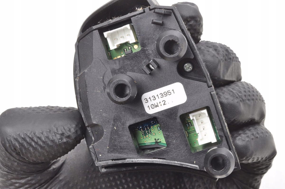 STEERING WHEEL BUTTONS VOLVO C30 C70 S40 II V50 31313951