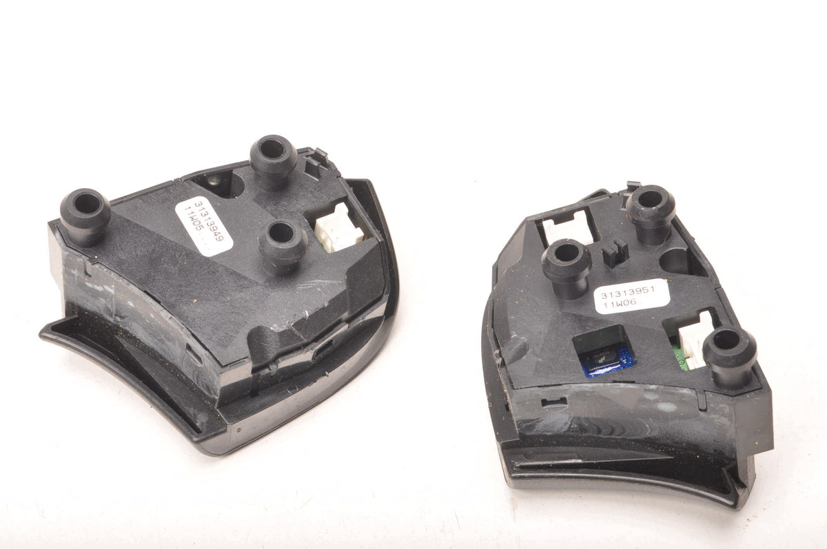 STEERING WHEEL BUTTONS VOLVO C30 S40 II V50 C70 31313949 31313951 SET
