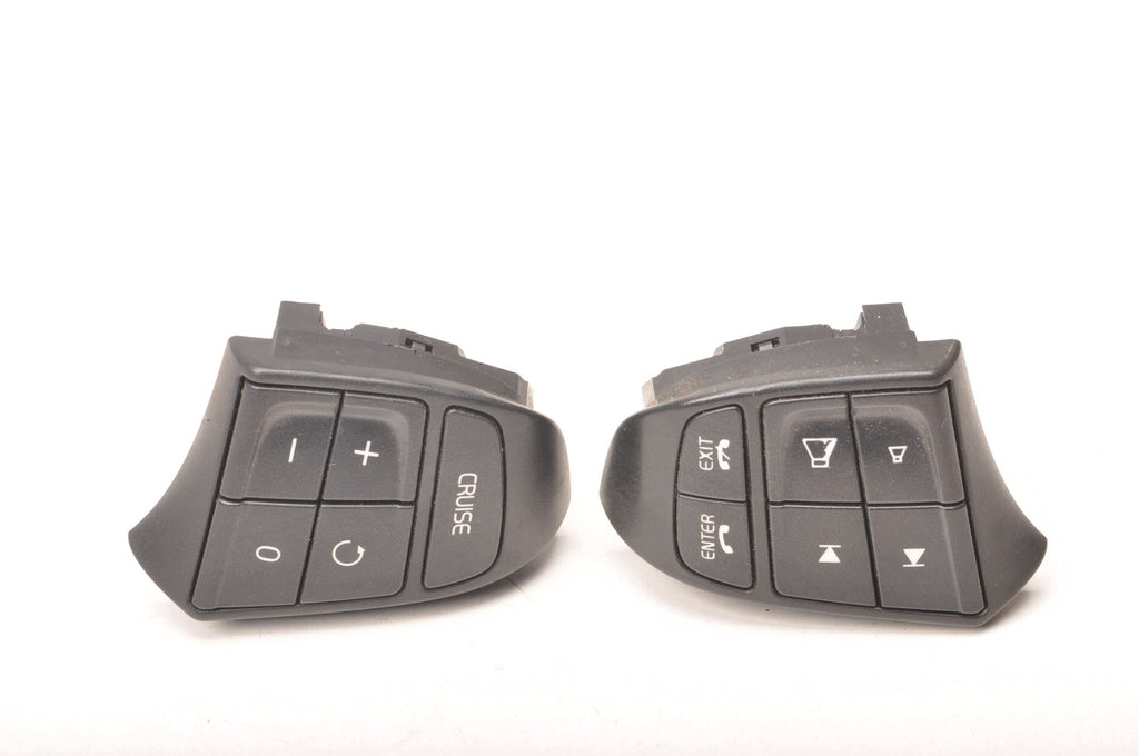 STEERING WHEEL BUTTONS VOLVO C30 S40 II V50 C70 31313949 31313951 SET