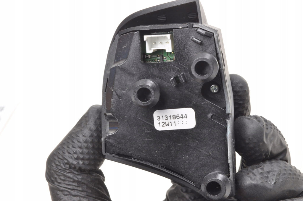 STEERING WHEEL BUTTONS VOLVO S60 II V60 31318644