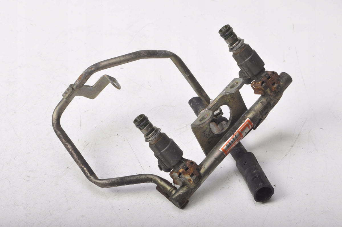 SUBARU FORESTER AND 2.0 INJECTION RAIL 17523 AA560