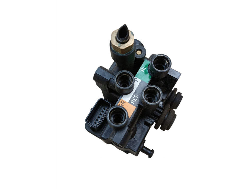 SUSPENSION DISTRIBUTOR PNEUMATICS REAR LAND ROVER DEFENDER II L663