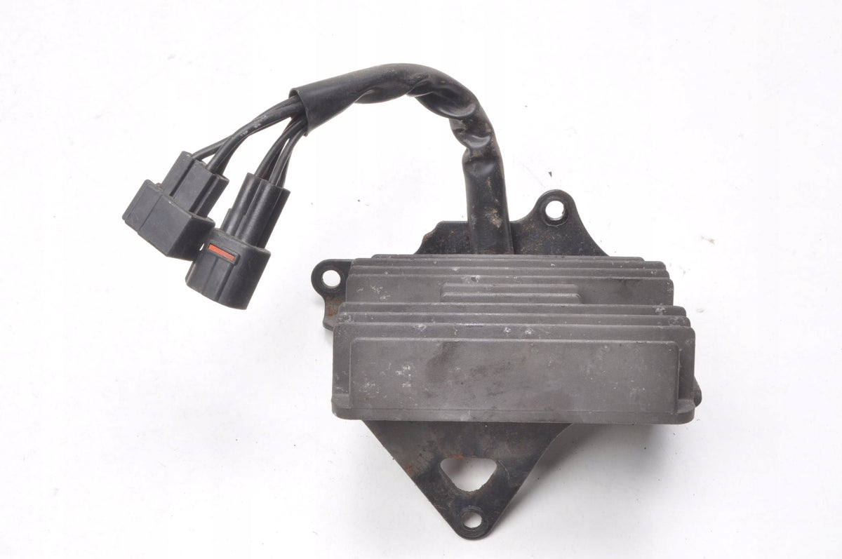 SUZUKI GSX 650F VOLTAGE REGULATOR SH811AA