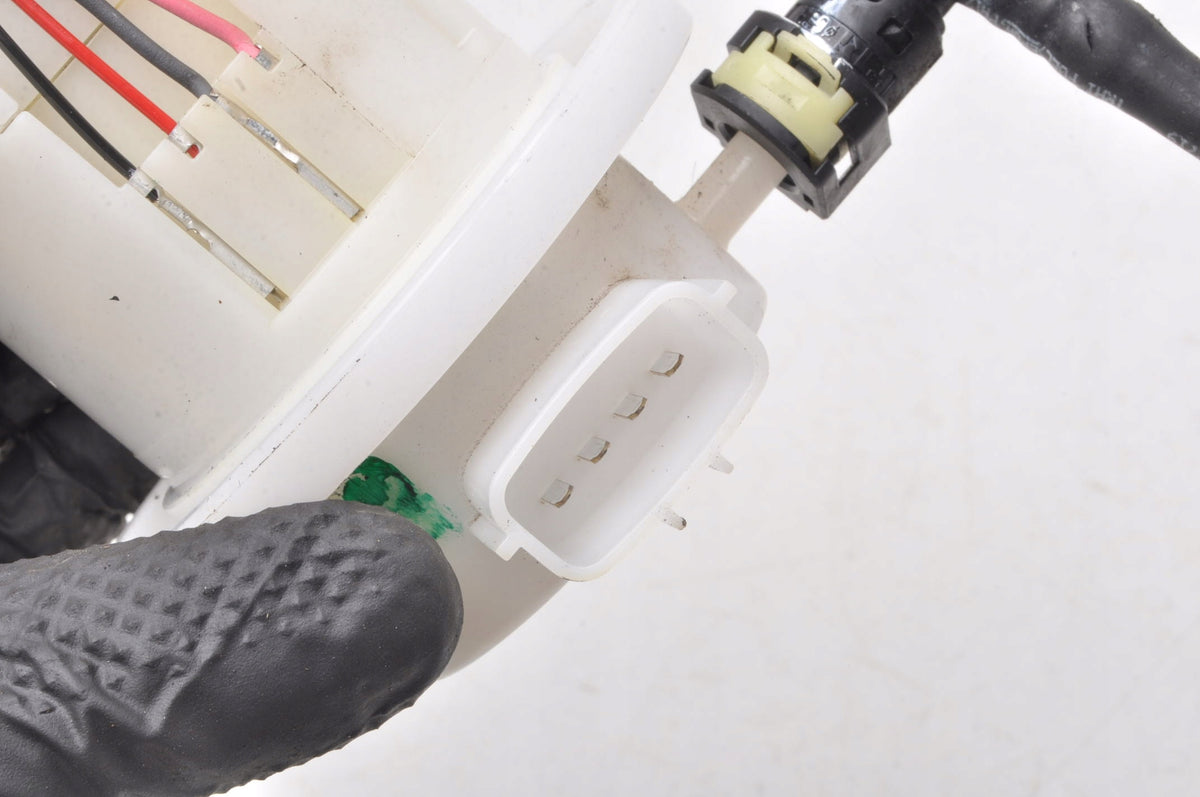 SUZUKI GSX-R 125 FUEL PUMP