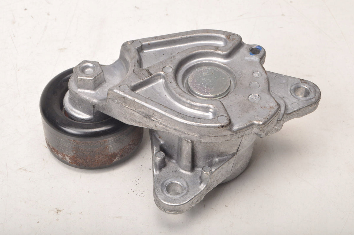 SUZUKI S-CROSS 1.5 HYBRID BELT TENSIONER 23R