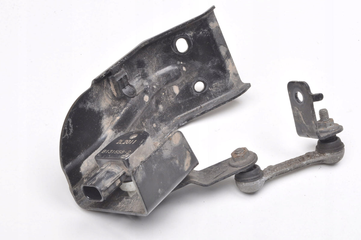 SUZUKI S-CROSS XENON LEVELING SENSOR 23R 2L2011 B131558-2