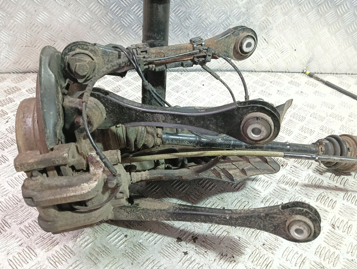 SWING ARM CROSSOVER RIGHT REAR BMW F20 F21 2.0 D 143KM