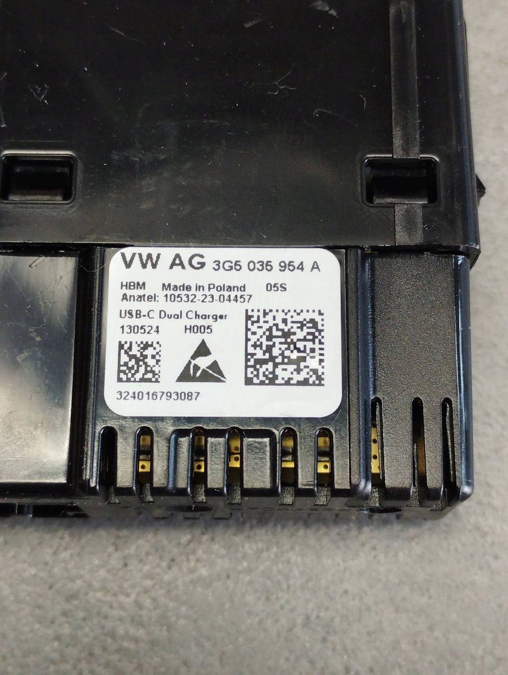 Seat Leon IV 2024 Socket USB connector 3G5035954A